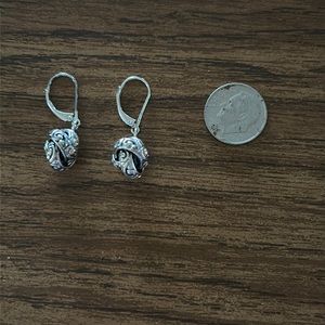 Gorgeous, Knot earrings, 925 silver and accents of 18kt yellow gold